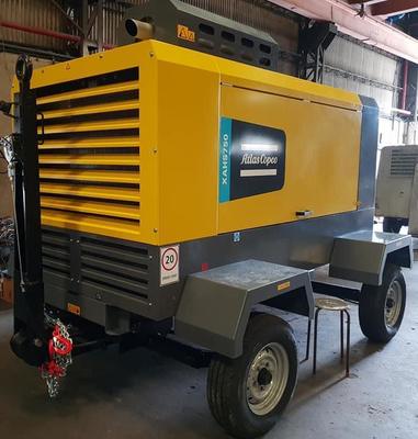 এক্সএএইচএস 750 পোর্টেবল কম্প্রেসার 12 বার 21 এম 3 / মিনিট কামিন্স ইঞ্জিন