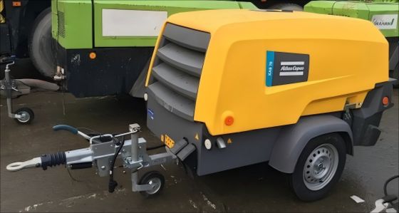 হলুদ পোর্টেবল কম্প্রেসার XAS 78KD কম্প্রেশন স্তর হালকা ও বহনযোগ্য নকশা